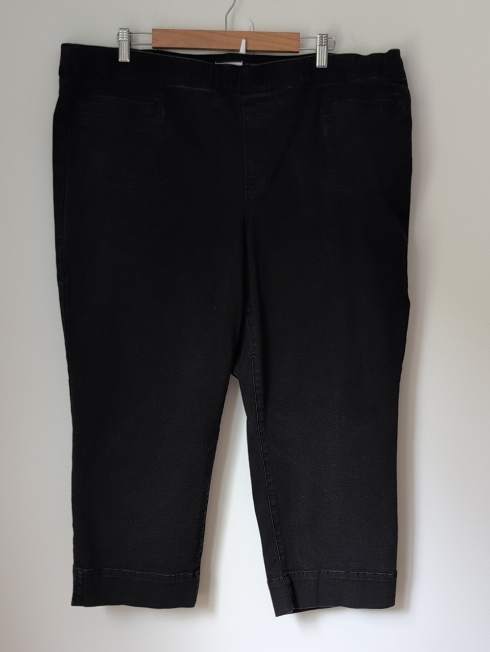 Westbound Woman Classic Black Cropped Denim Pull On Pants Size 20W